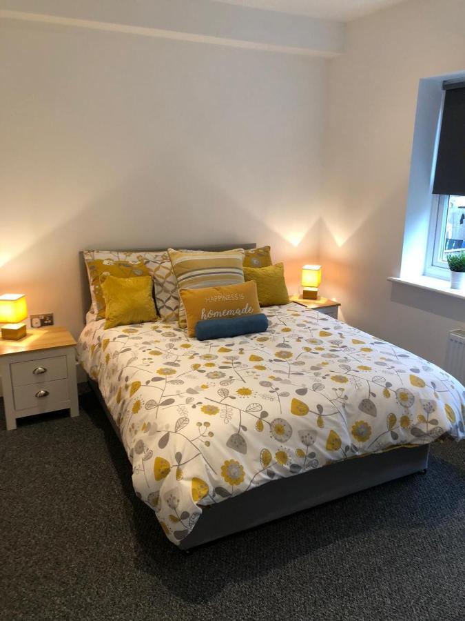 Seafront Suites - Close To Beach, Train Station & Southend Airport Саутенд-он-Си Экстерьер фото